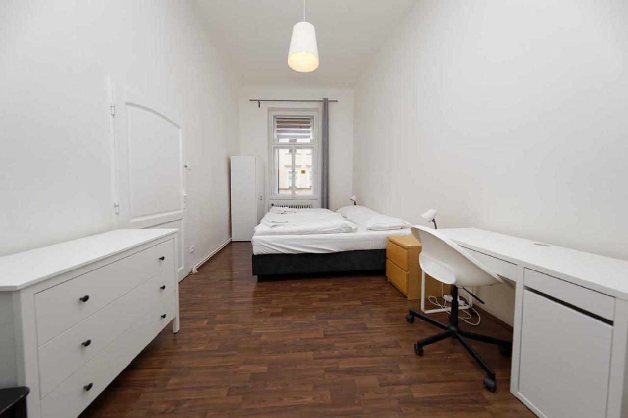 פראג Peter'S Tower Apartments מראה חיצוני תמונה