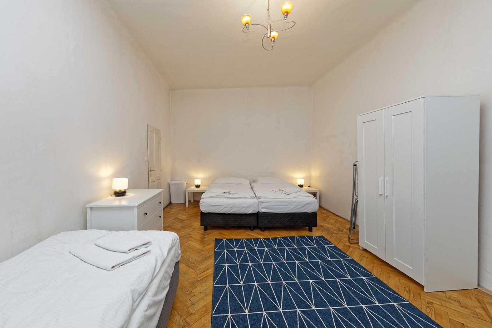 פראג Peter'S Tower Apartments מראה חיצוני תמונה