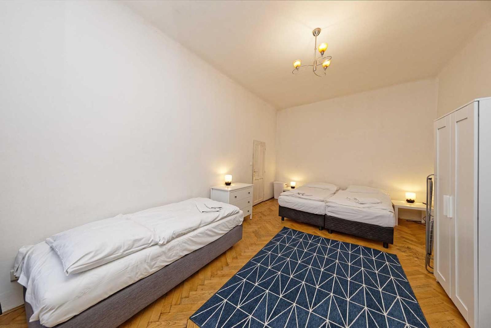 פראג Peter'S Tower Apartments מראה חיצוני תמונה